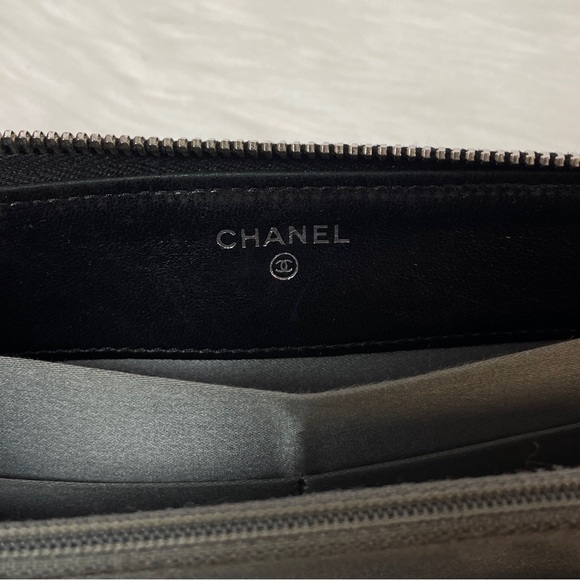 Chanel CC Zipper Wallet - Picture 7 of 12